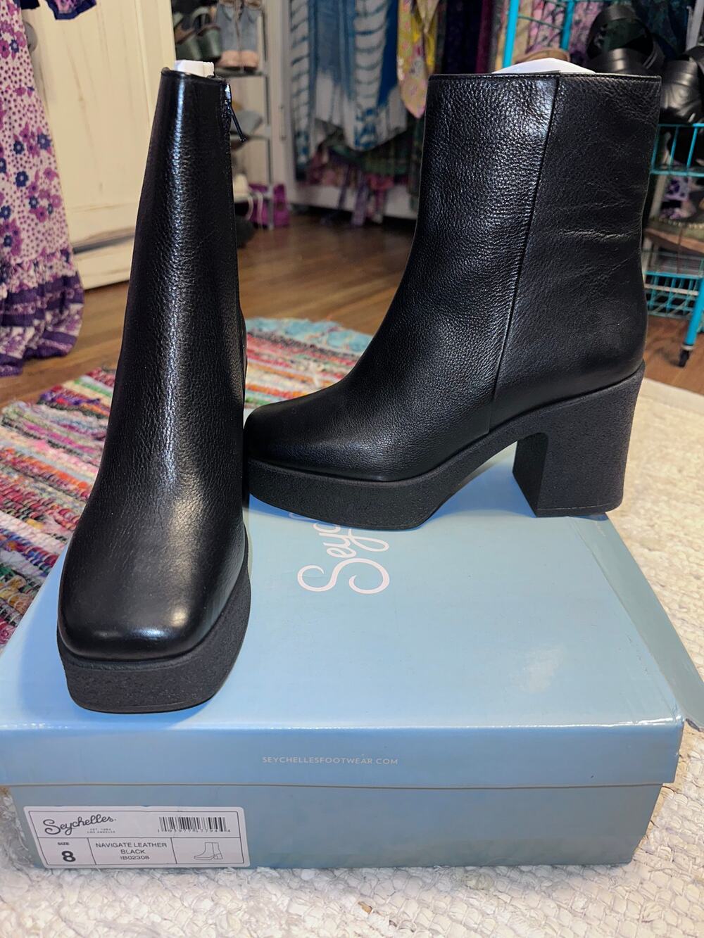NEW IN BOX SEYCHELLES NAVIGATE LEATHER PLATFORM BOOTS 8